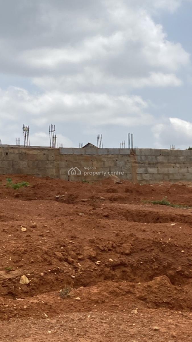 Ultra-modern Market Strategically Located to Serve Asokoro, Guzape., Guzape and Asokoro Extention, Guzape District, Abuja, Shop for Sale