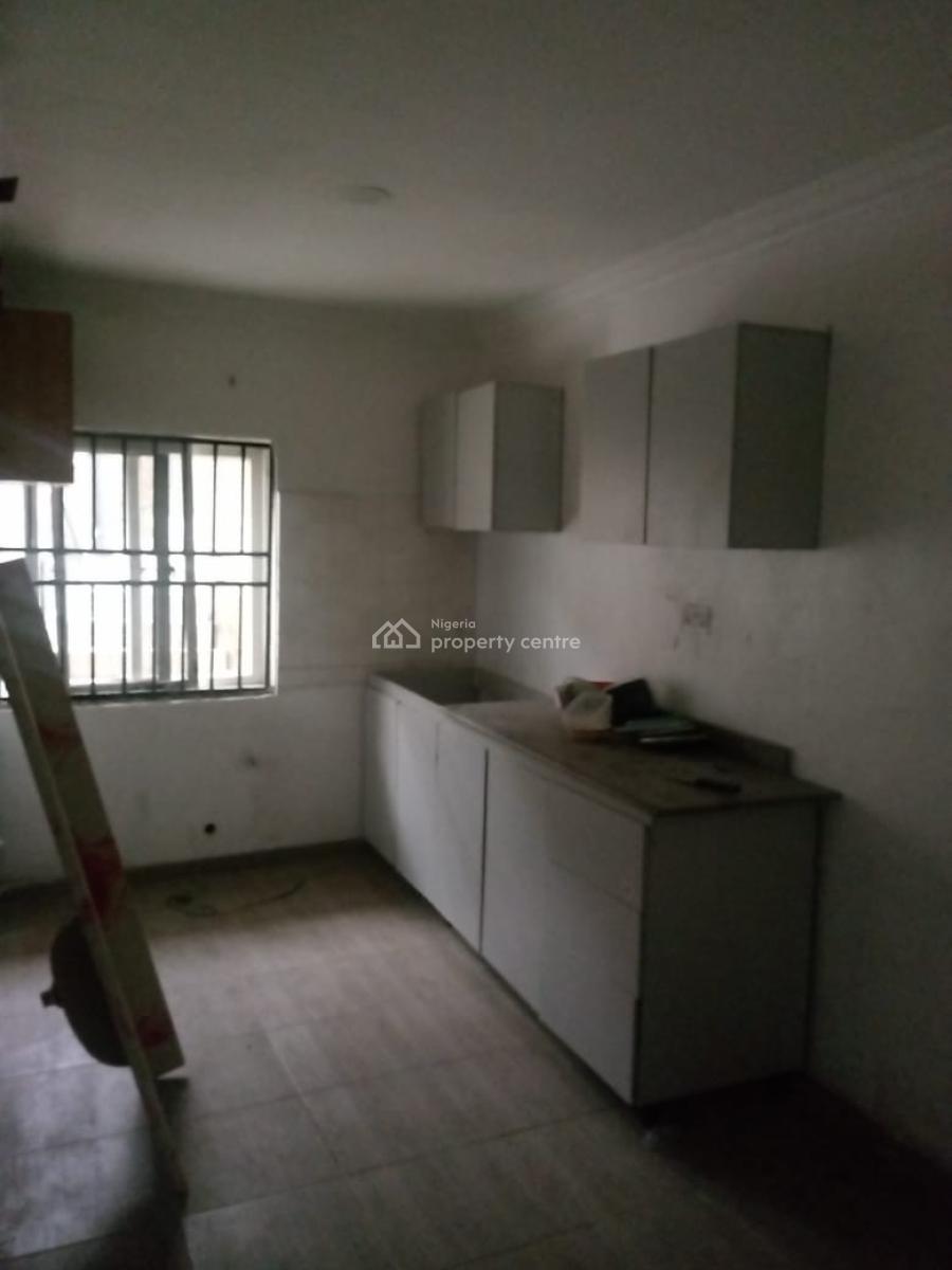 Self Serviced 2 Bedroom Flat in a Serene Environment, Ikate Elegushi, Lekki, Lagos, Flat / Apartment for Rent