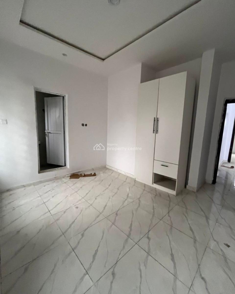 3 Bedroom Apartment with En-suite Rooms, Ajah, Lagos, Flat / Apartment for Sale