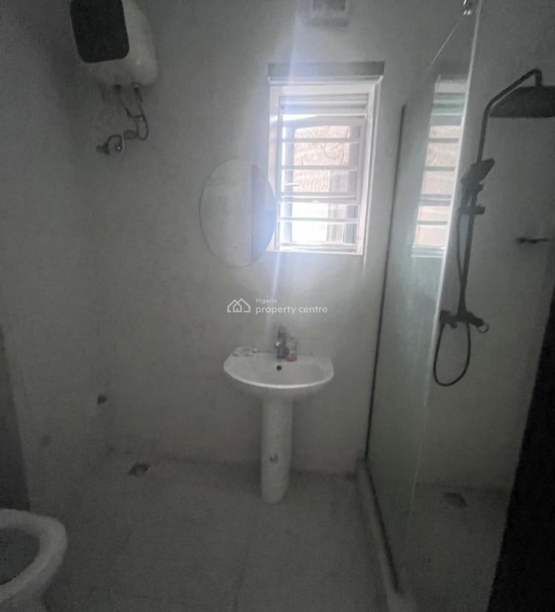 Serviced 3 Bedroom Maisonette with En-suite Rooms, Ikate Right, Ikate, Lekki, Lagos, House for Sale