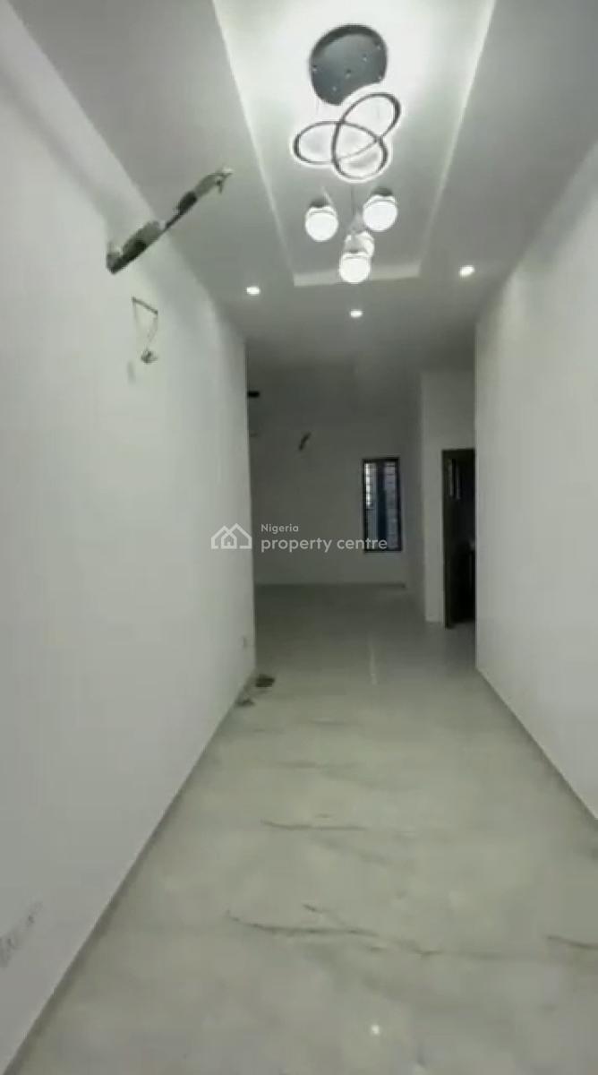Spacious 3 Bedroom Flat (penthouse), Opebi, Ikeja, Lagos, Flat / Apartment for Rent