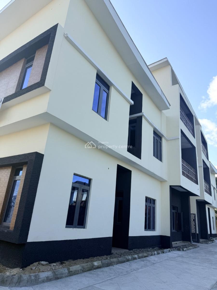 Newly Built Luxury 3 Bedroom Flat with Bq, Lekki Phase 2, Lekki, Lagos, Flat / Apartment for Rent