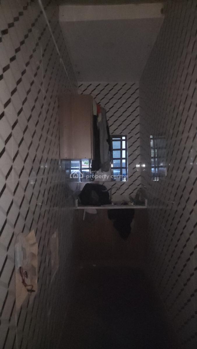 Miniflat Available in a Good Area, Onike, Onike, Yaba, Lagos, Mini Flat (room and Parlour) for Rent