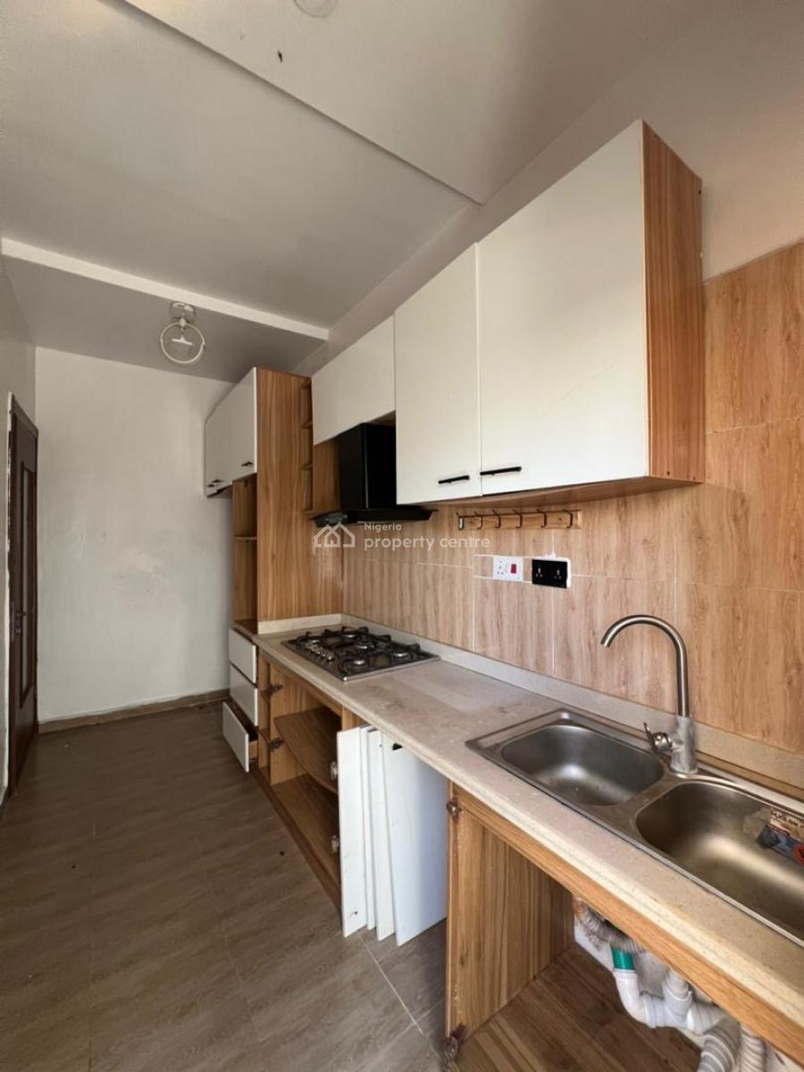 3 Bedroom Terrace Duplex in a Call in Estate, Ikota, Lekki, Lagos, Terraced Duplex for Rent