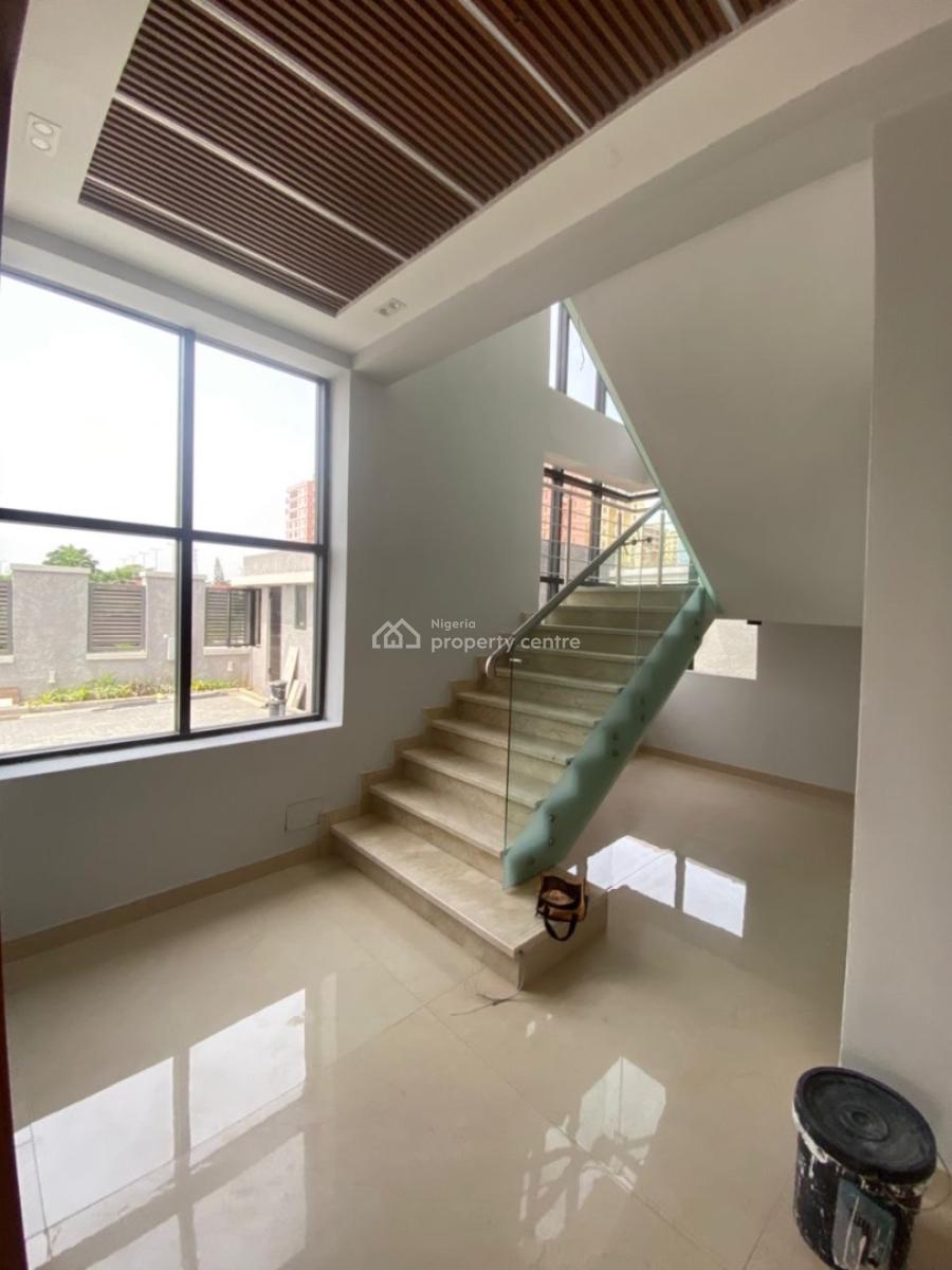 Ultra-luxury 6-bedroom Smart Villa, Banana Island, Ikoyi, Lagos, Detached Duplex for Sale