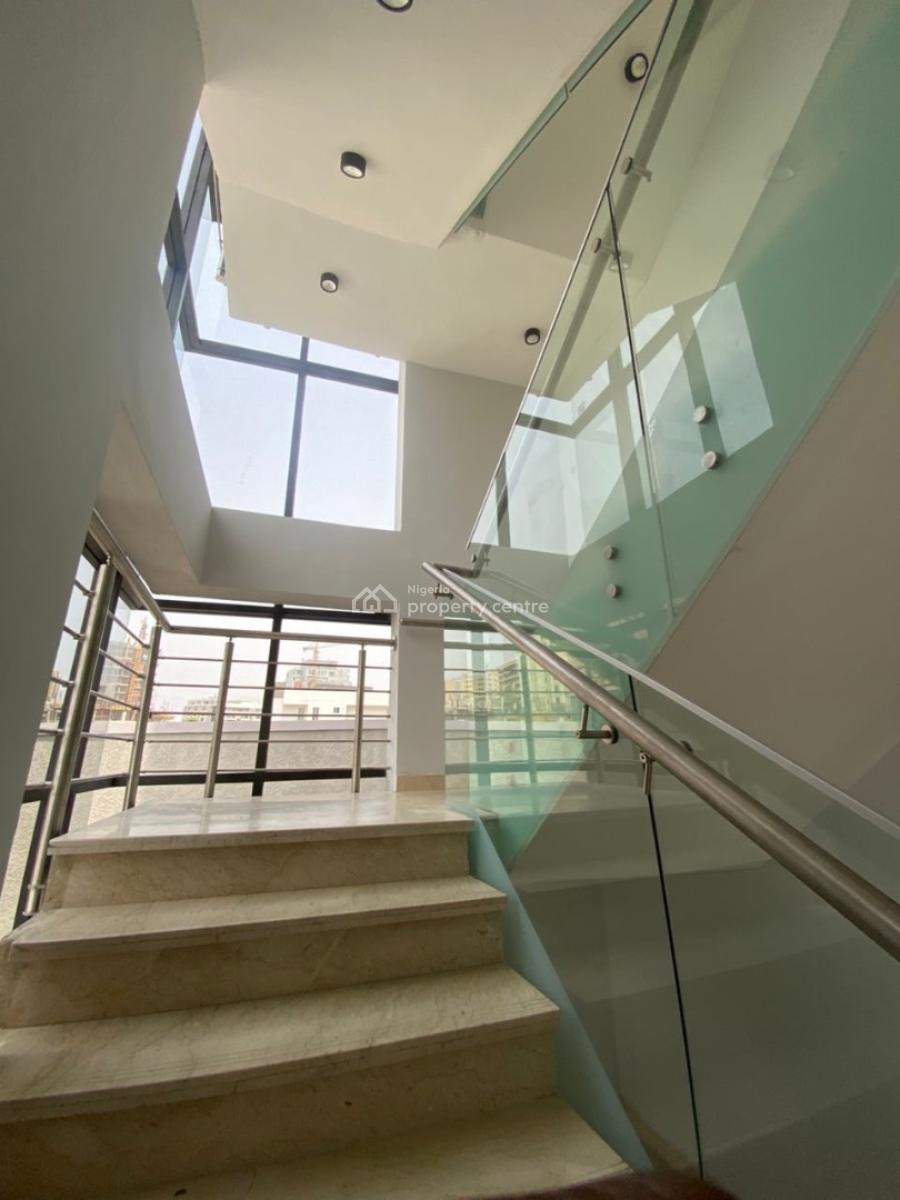 Ultra-luxury 6-bedroom Smart Villa, Banana Island, Ikoyi, Lagos, Detached Duplex for Sale