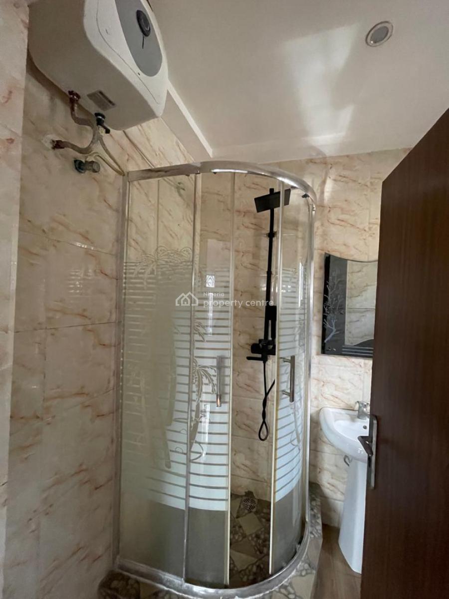 2 Bedroom Maisonnette  Rt 12m Service Charge 1m  Agency 10, Location Lekki Phass1 Off Hakeem Dickson, Lekki Phase 1, Lekki, Lagos, Terraced Duplex for Rent