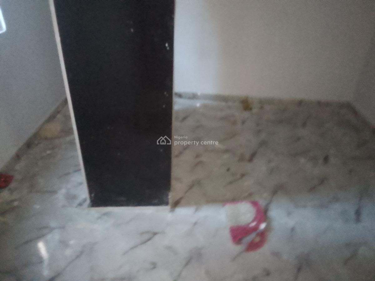 Luxury 2 Bedroom Flat with Excellent Features, Newtown Estate, Ogombo, Ajah, Lagos, Flat / Apartment for Rent