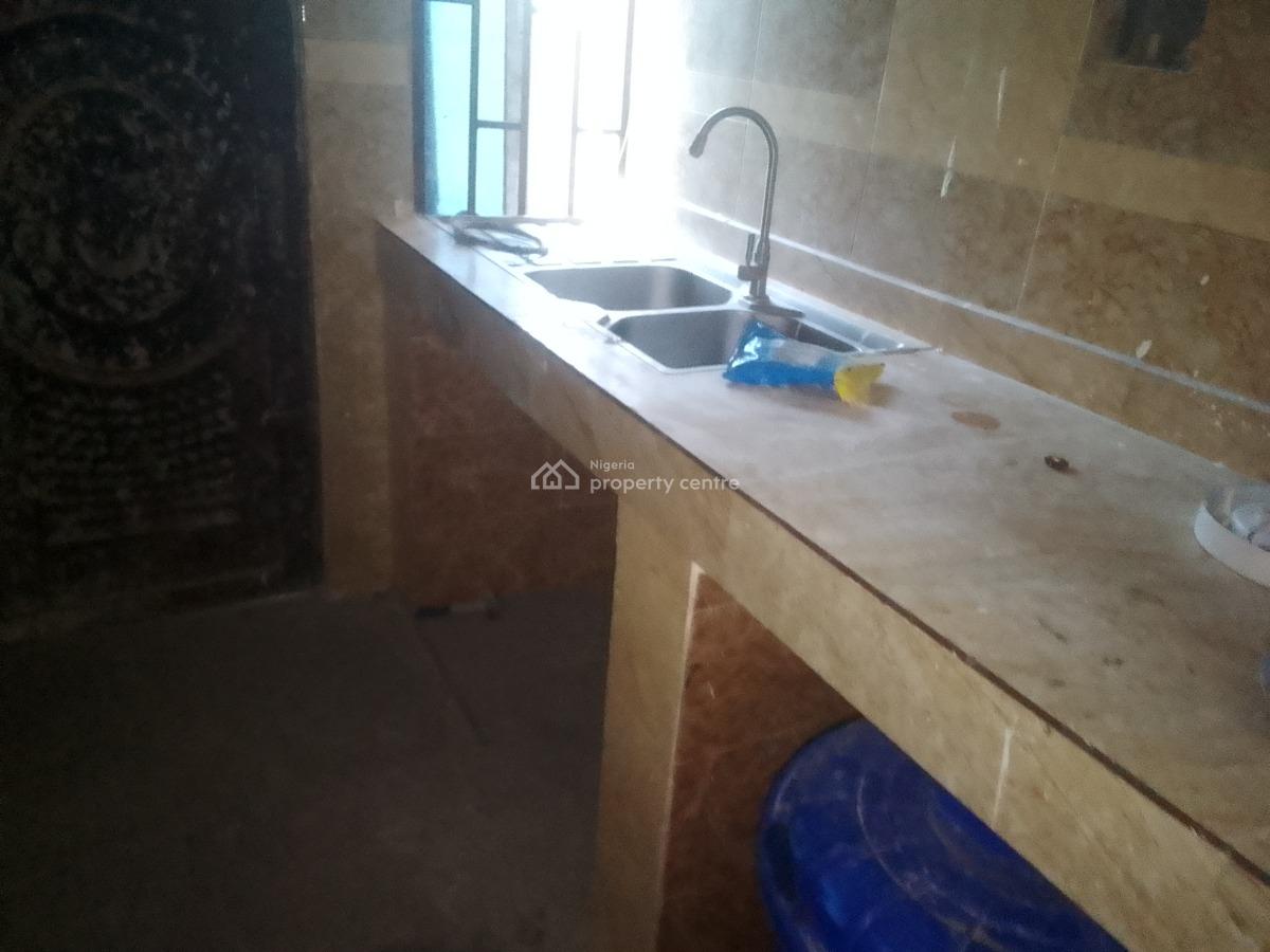 Luxury 2 Bedroom Flat with Excellent Features, Newtown Estate, Ogombo, Ajah, Lagos, Flat / Apartment for Rent