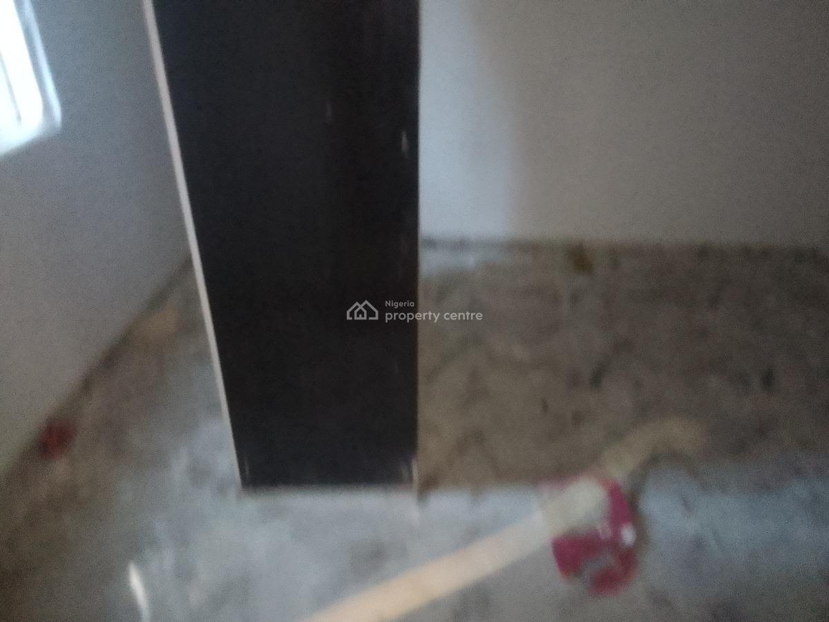Luxury 2 Bedroom Flat with Excellent Features, Newtown Estate, Ogombo, Ajah, Lagos, Flat / Apartment for Rent