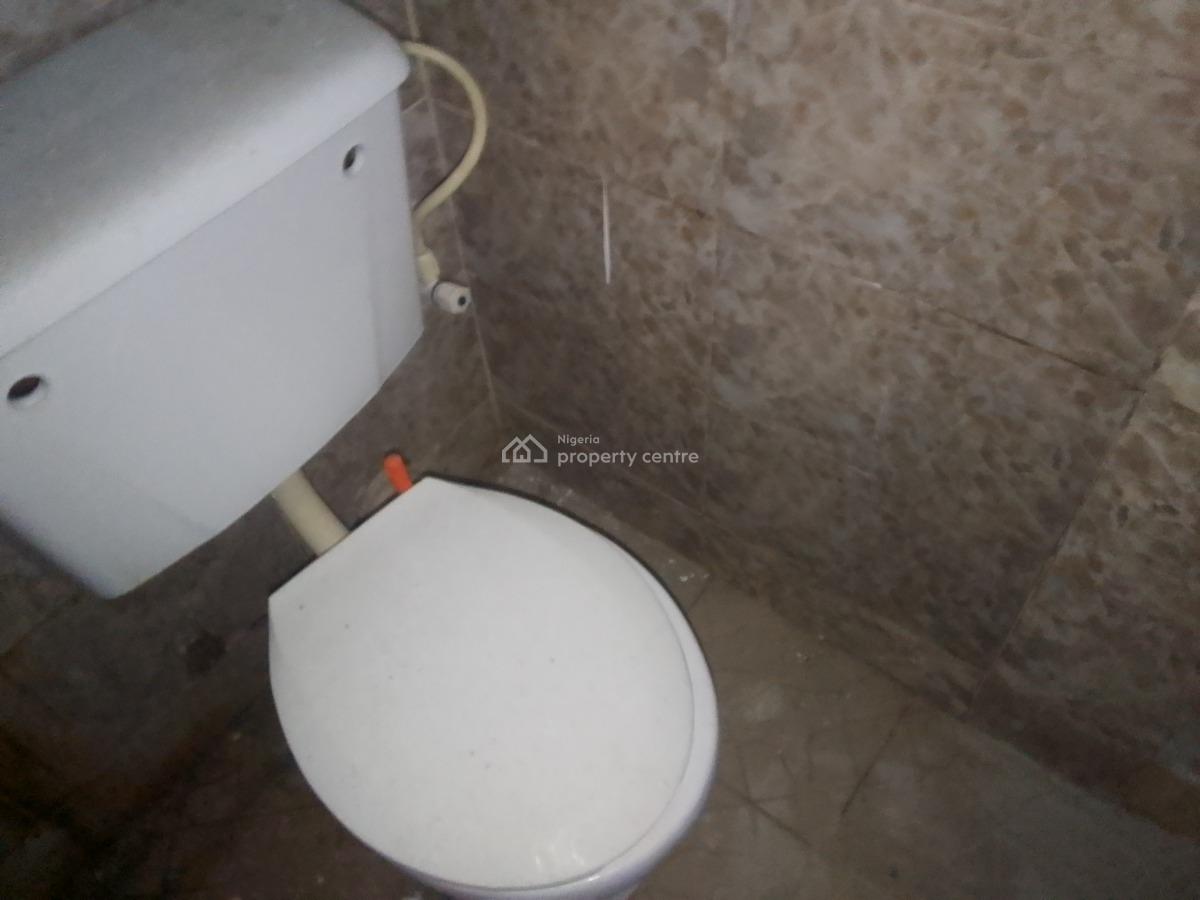 Luxury 2 Bedroom Flat with Excellent Features, Newtown Estate, Ogombo, Ajah, Lagos, Flat / Apartment for Rent