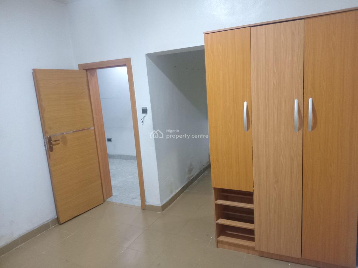 Newgessy  2bd Flat, Folagoro, Fola Agoro, Yaba, Lagos, Flat / Apartment for Rent