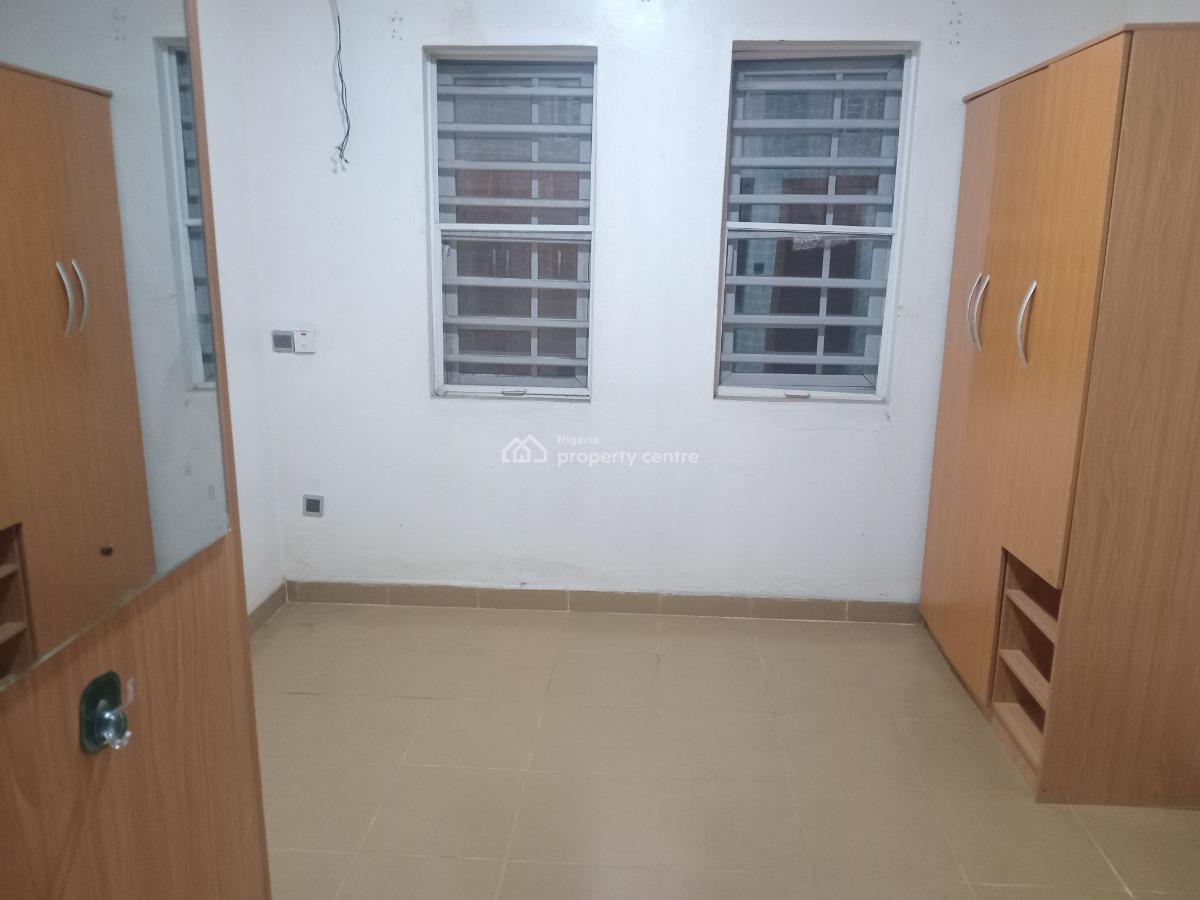 Newgessy  2bd Flat, Folagoro, Fola Agoro, Yaba, Lagos, Flat / Apartment for Rent