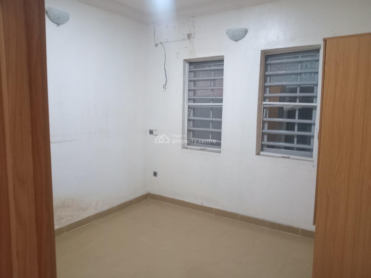 Newgessy  2bd Flat, Folagoro, Fola Agoro, Yaba, Lagos, Flat / Apartment for Rent