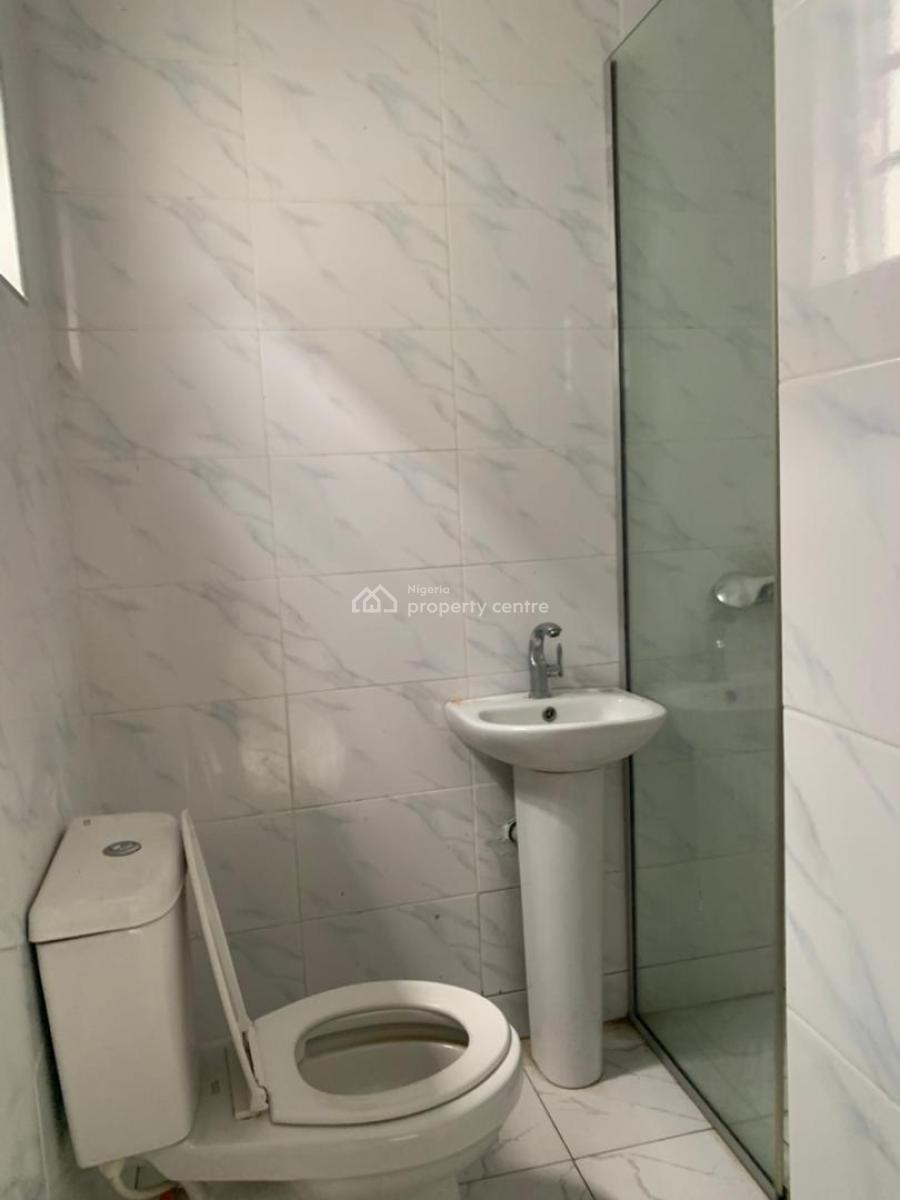 2 Bedroom Flat, Oral Estate Ikota Lekki, Ikota, Lekki, Lagos, Flat / Apartment for Rent