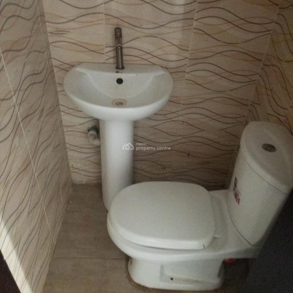 Sharp and Clean 2bedroom Flat, Seaside Estate,badore, Ajah, Lagos, Flat / Apartment for Rent