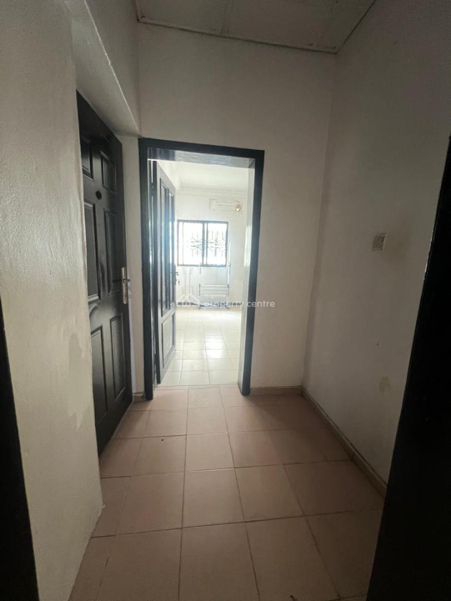 Luxury Miniflat with Personal Kitchen in an Estate Close to Road, Lekki-phase-1, Lekki Phase 1, Lekki, Lagos, Mini Flat (room and Parlour) for Rent