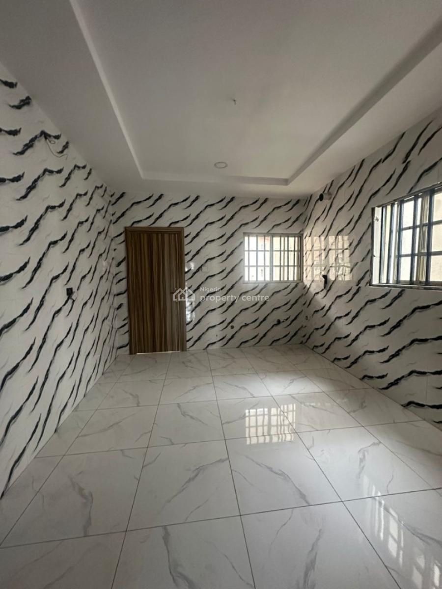 Distress Deal Spacious Well Built 3 Bedroom Apartment Mad Deal, Ikota, Lekki, Lagos, Flat / Apartment for Sale