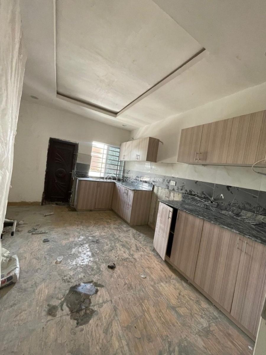 Luxury and Excellent 2 Bedrooms Flat, Mobile Road, Ajah, Lagos, House for Rent