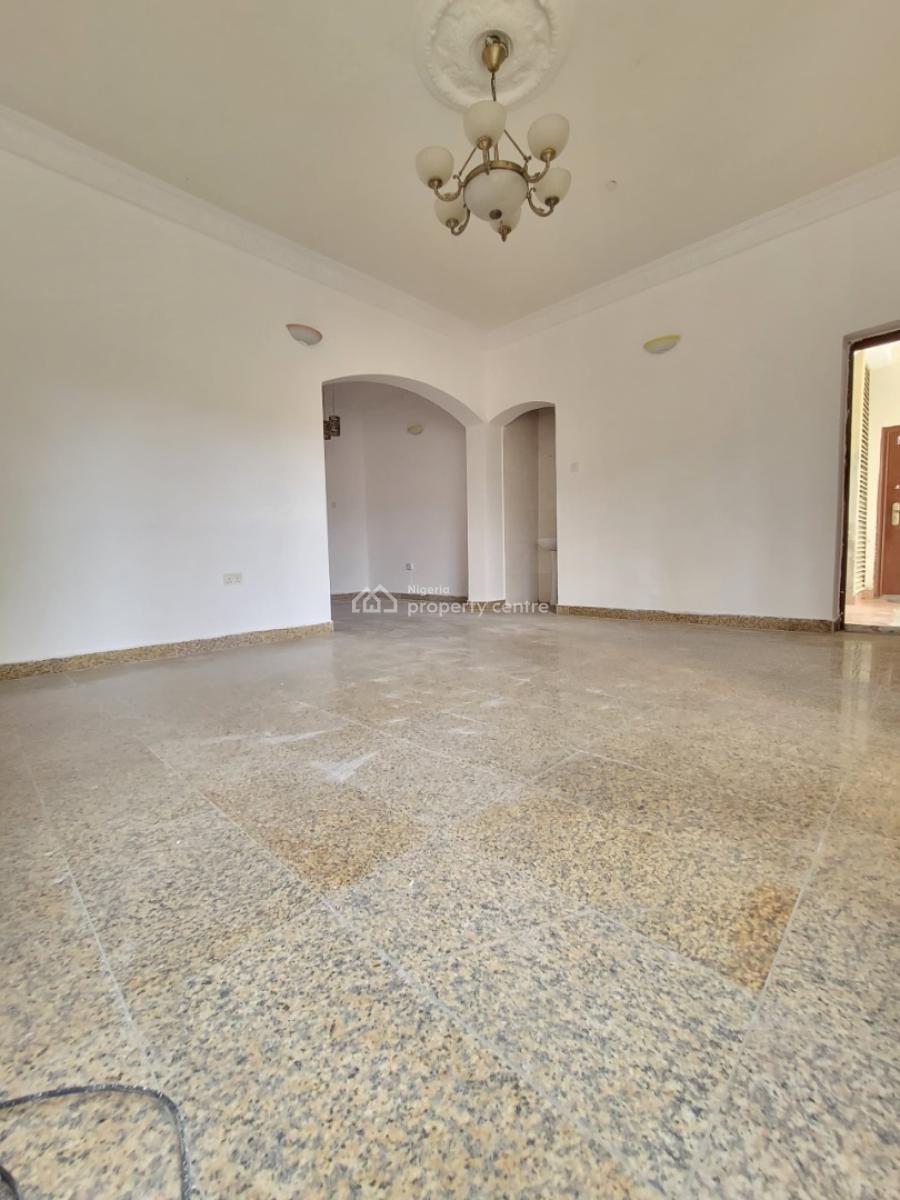 Sharp and Spacious 3bedroom Apartment, East Estate, Agungi, Lekki, Lagos, Flat / Apartment for Rent