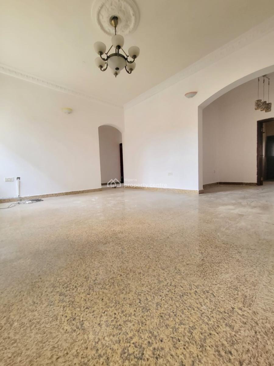 Sharp and Spacious 3bedroom Apartment, East Estate, Agungi, Lekki, Lagos, Flat / Apartment for Rent