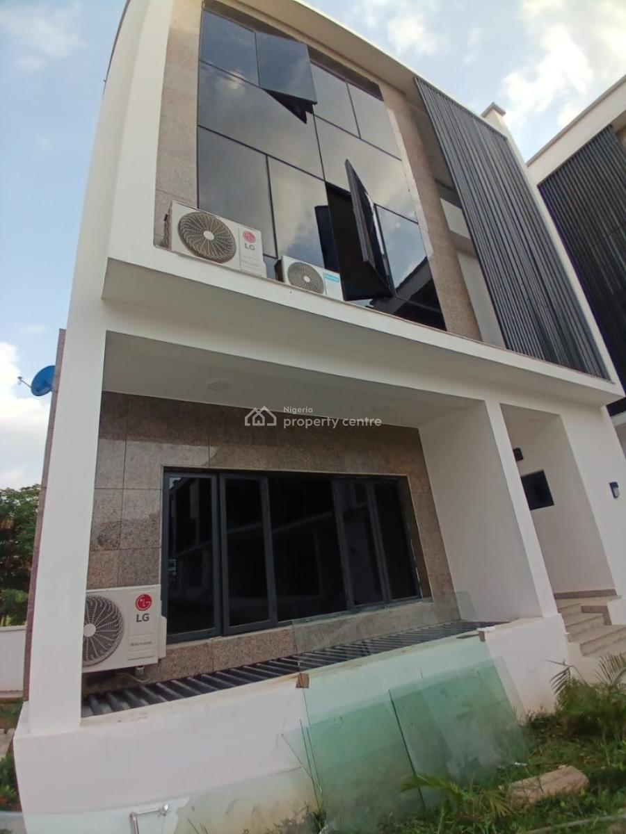 Beautifully Designed 3 Bedroom Terraced Duplex with 2 Rms Bq & Pool, Asokoro District, Abuja, Terraced Duplex for Rent