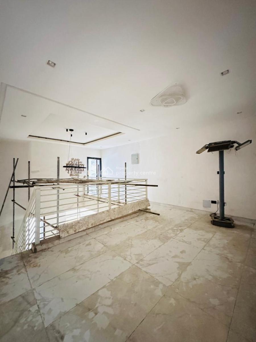 Newly Built Massionte in Serene Surroundings, Platinum Way Opposite Jakande, Lekki, Lagos, House for Rent
