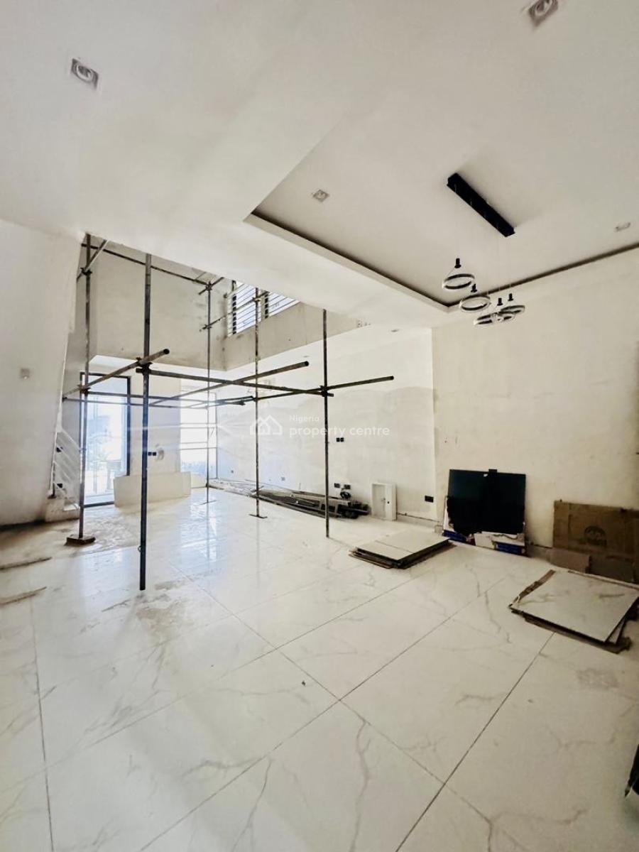 Newly Built Massionte in Serene Surroundings, Platinum Way Opposite Jakande, Lekki, Lagos, House for Rent