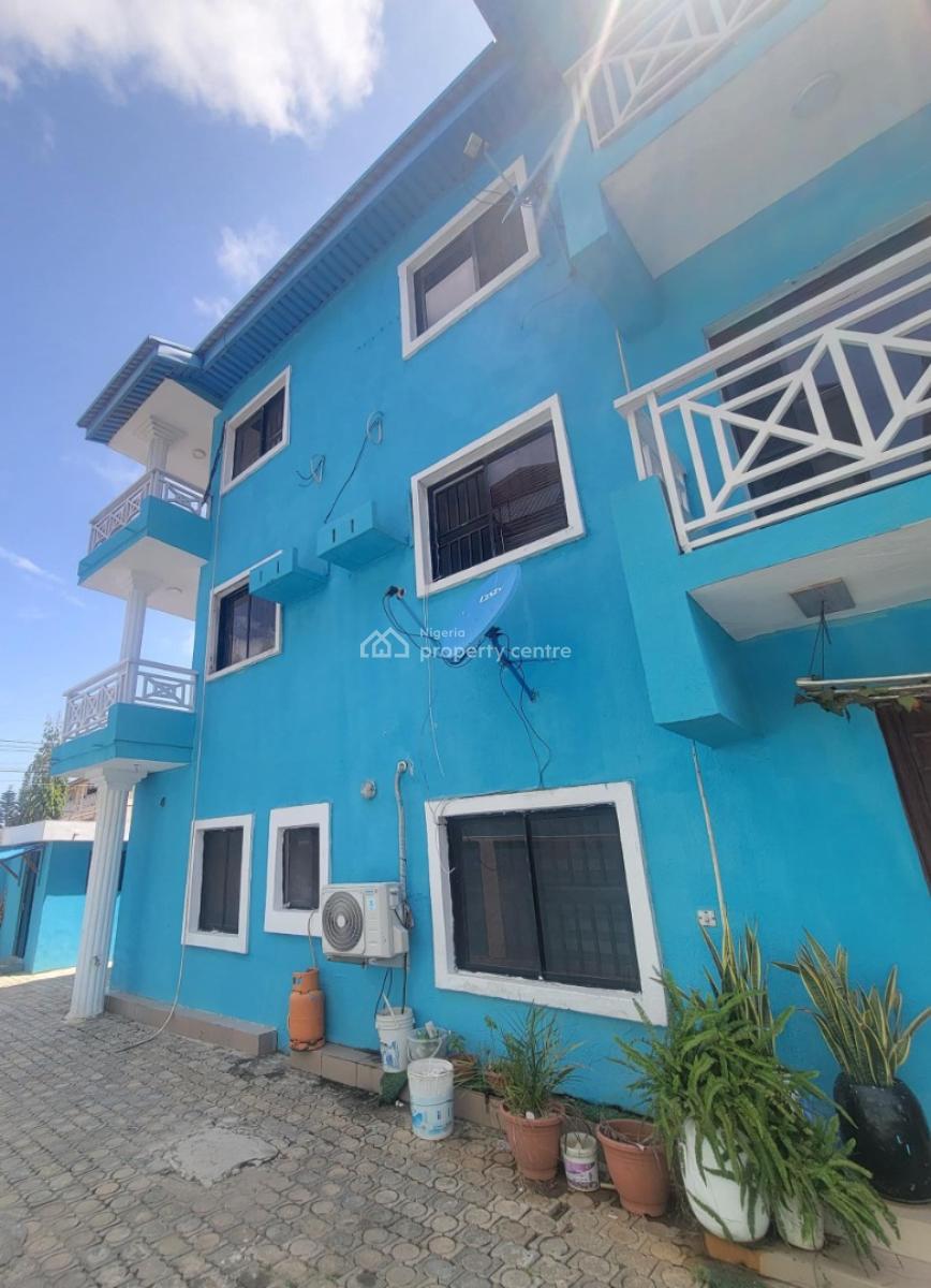 Standard and Clean 3bedroom Apartment, Royal View Estate, Agungi, Lekki, Lagos, Flat / Apartment for Rent