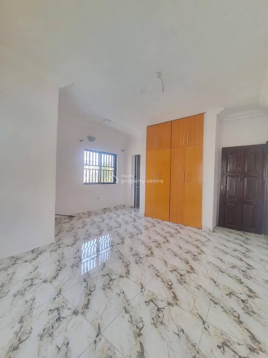 Standard and Clean 3bedroom Apartment, Royal View Estate, Agungi, Lekki, Lagos, Flat / Apartment for Rent