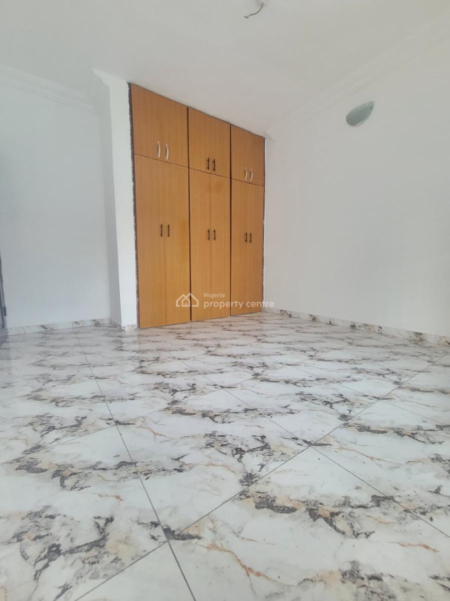 Standard and Clean 3bedroom Apartment, Royal View Estate, Agungi, Lekki, Lagos, Flat / Apartment for Rent
