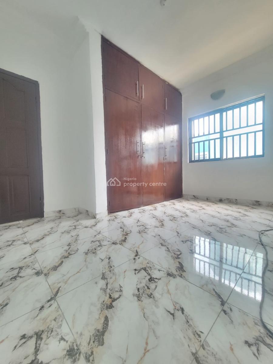 Standard and Clean 3bedroom Apartment, Royal View Estate, Agungi, Lekki, Lagos, Flat / Apartment for Rent