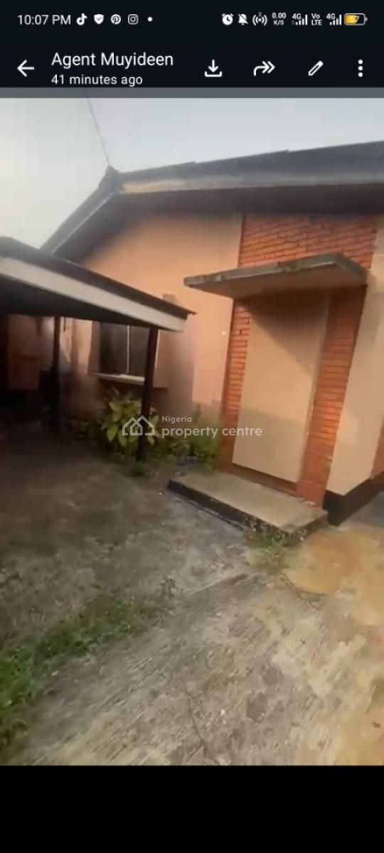 4 Bedroom Detached Bungalow, Bode Thomas, Surulere, Lagos, Detached Bungalow for Sale