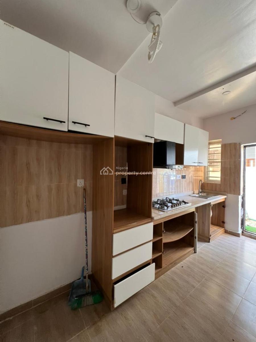 3 Bedroom Terraced Duplex, Ikota, Lekki, Lagos, Flat / Apartment for Rent