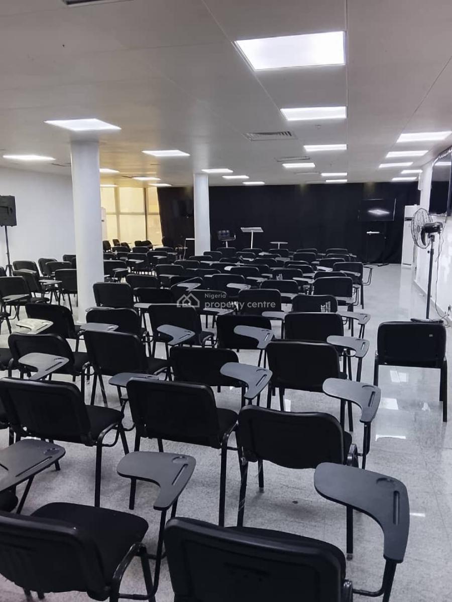 150-200 Capacity Executive Event & Training Hall in Ikate Lekki, Qmb Road Ikate, Lekki Phase 1, Lekki, Lagos, Conference / Meeting / Training Room for Rent