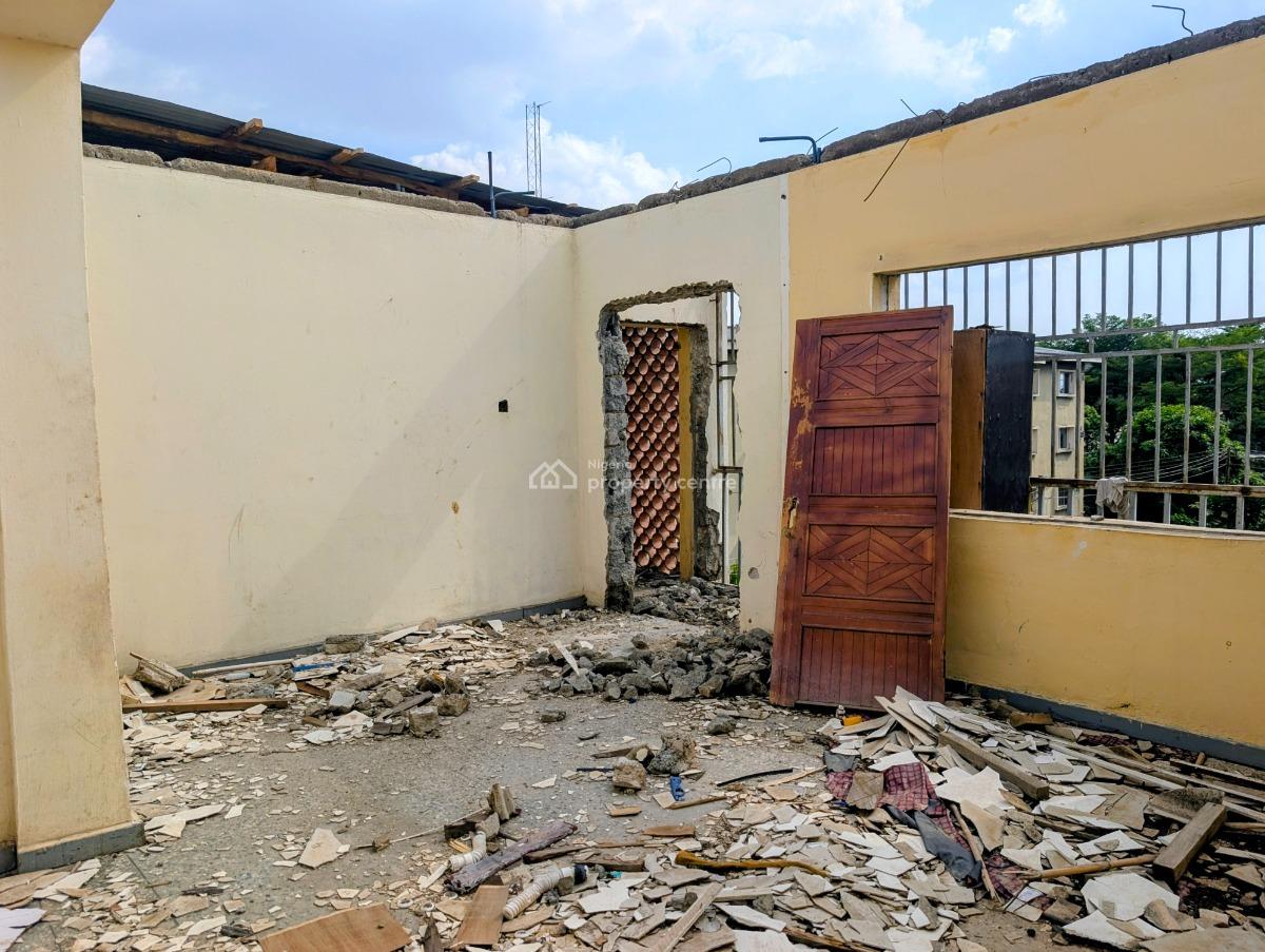 3bed Room Uncompleted Old Government House Wuse Zone 7, Zone 7, Zone 7, Wuse, Abuja, Flat / Apartment for Sale