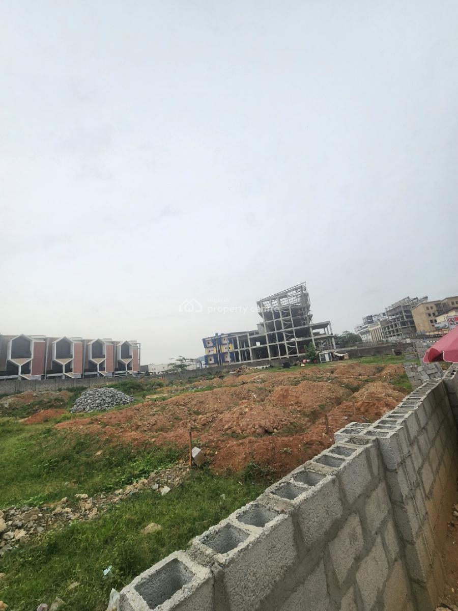 Plot of Land in an Estate, By H-medix Mall, Guzape District, Abuja, Residential Land for Sale