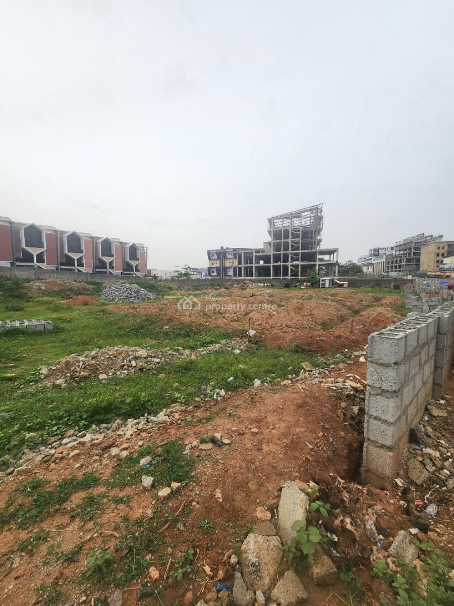 Plot of Land in an Estate, By H-medix Mall, Guzape District, Abuja, Residential Land for Sale