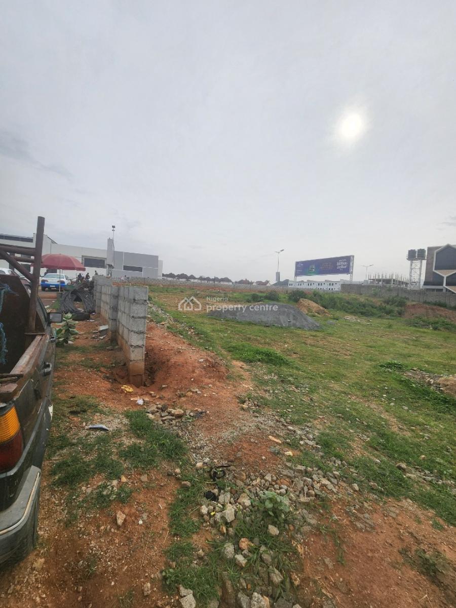 Plot of Land in an Estate, By H-medix Mall, Guzape District, Abuja, Residential Land for Sale