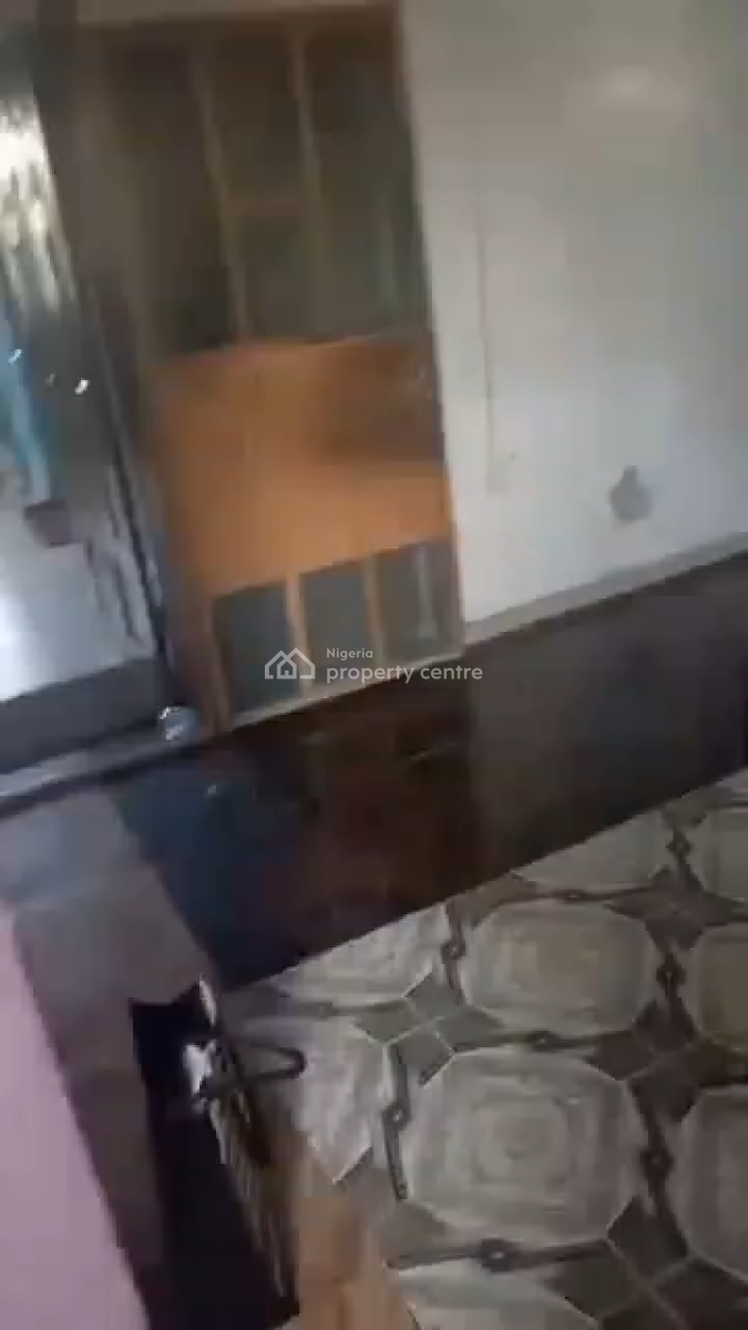 Decent 3brm Apartment, Off Parkview Estate Ago Palace Lagos, Ago Palace, Isolo, Lagos, Flat / Apartment for Rent