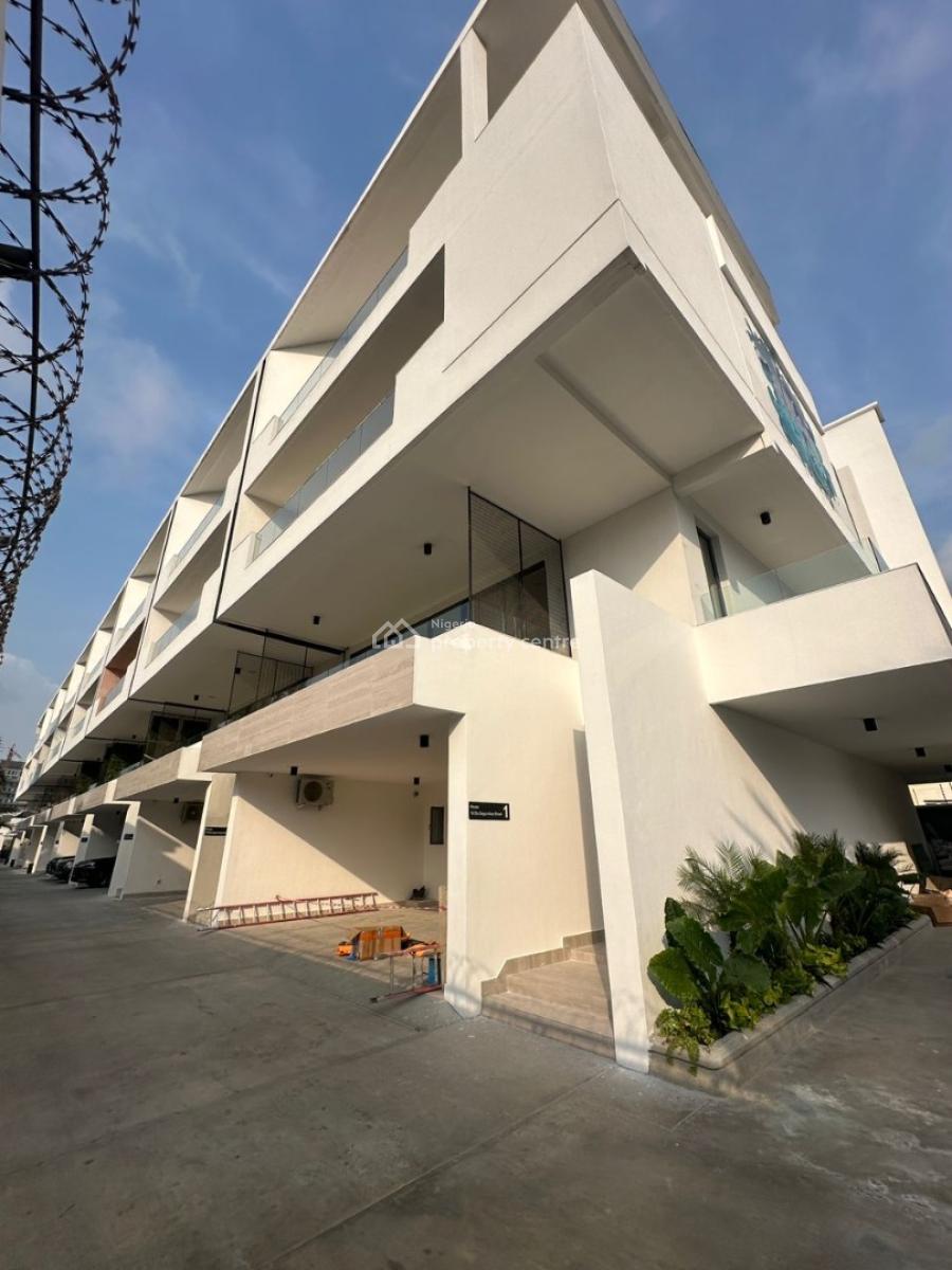 Brand New  Tastefully Finished  4 Bedroom Terrace Apartment Located in, Parkview, Ikoyi, Lagos, Terraced Duplex for Rent