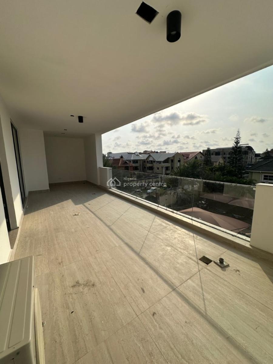 Brand New  Tastefully Finished  4 Bedroom Terrace Apartment Located in, Parkview, Ikoyi, Lagos, Terraced Duplex for Rent