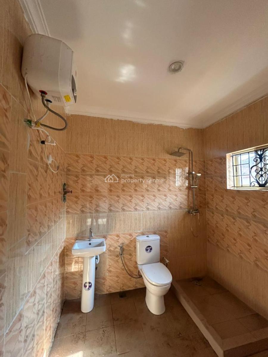 Lovely 4 Bedroom Duplex, Semi Detached, Unilag Estate, Magodo Phase 1, Gra Phase 1, Magodo, Lagos, Semi-detached Duplex for Rent