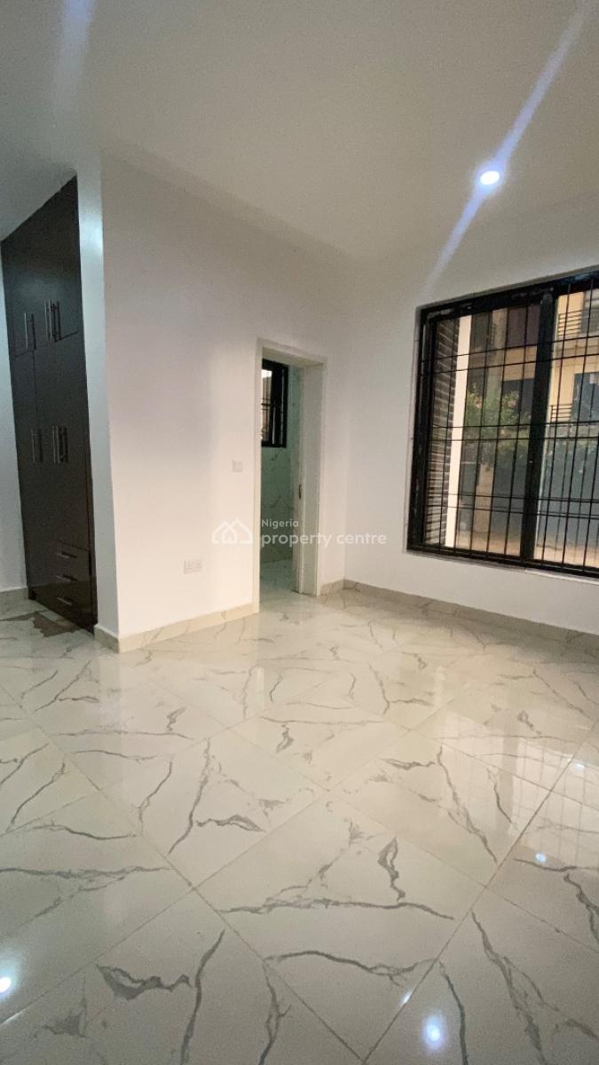 Neatly Built 3 Bedroom Flat+ Bq  Jahi, Jahi, Abuja, Flat / Apartment for Rent