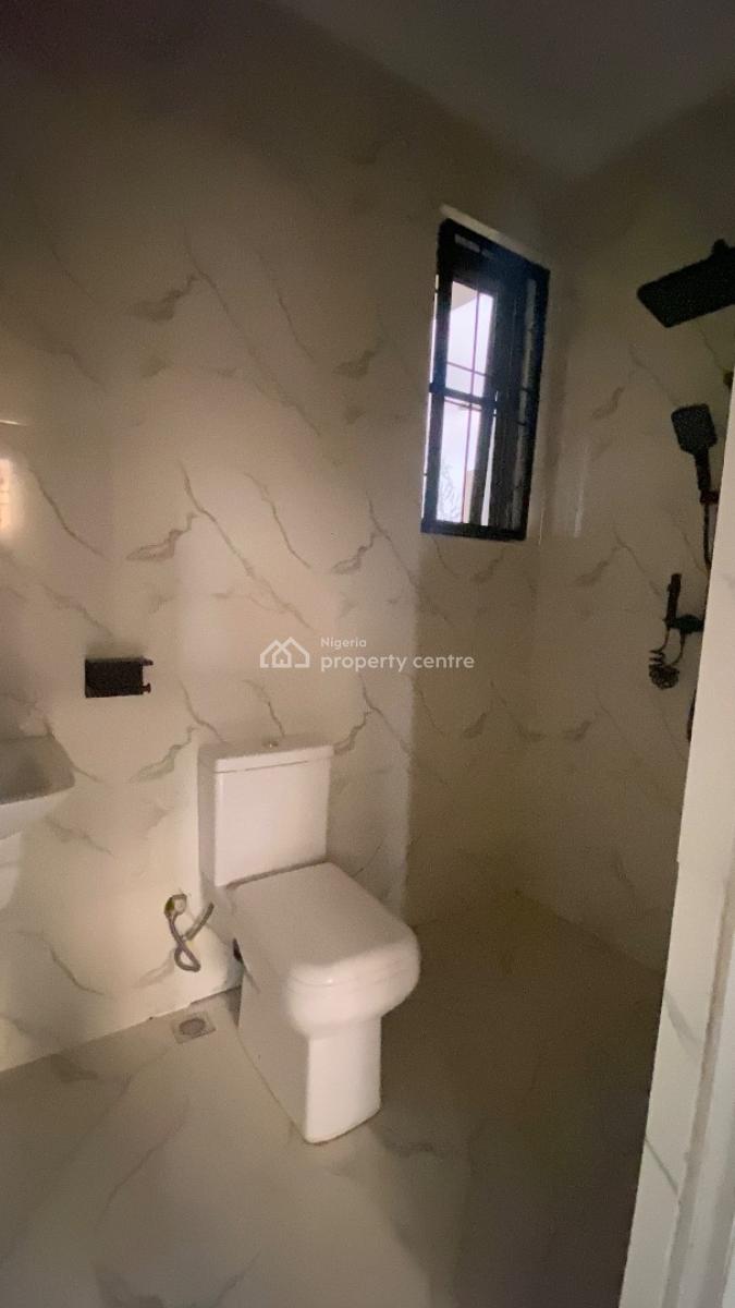 Neatly Built 3 Bedroom Flat+ Bq  Jahi, Jahi, Abuja, Flat / Apartment for Rent
