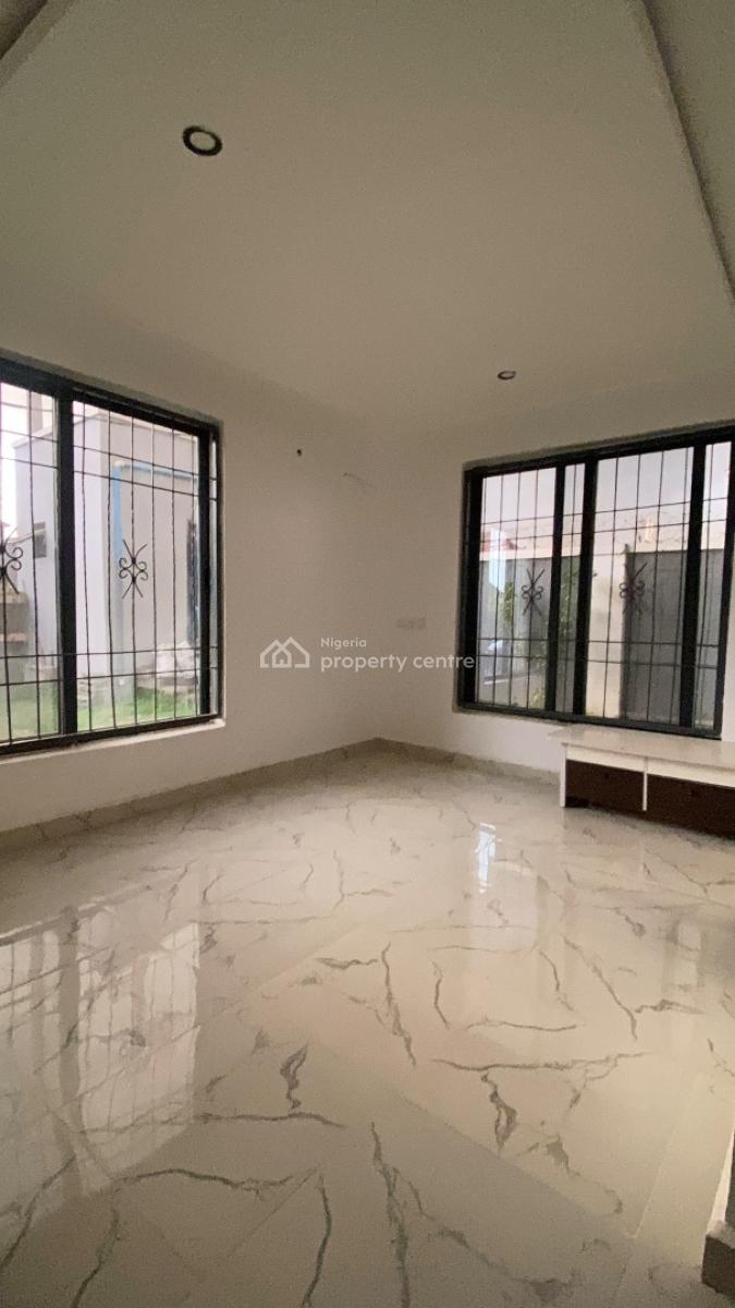 Neatly Built 3 Bedroom Flat+ Bq  Jahi, Jahi, Abuja, Flat / Apartment for Rent