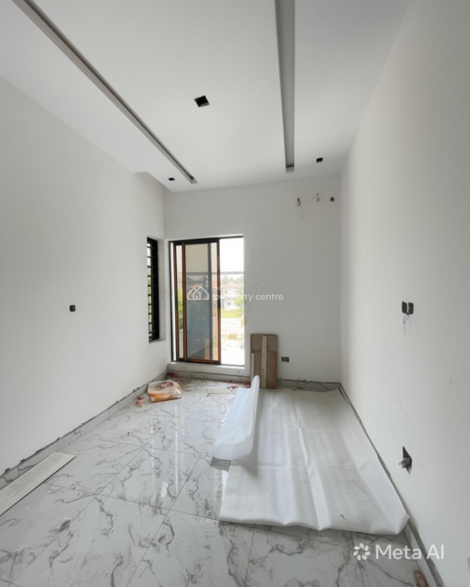 1 Bedroom Apartment, Lekki Phase 1, Lekki, Lagos, House for Sale
