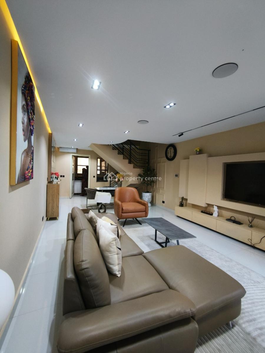 Exquisite Well Furnished Luxury 2 Bedroom Maisonette, Freedom Way, Lekki, Lagos, Flat / Apartment for Rent