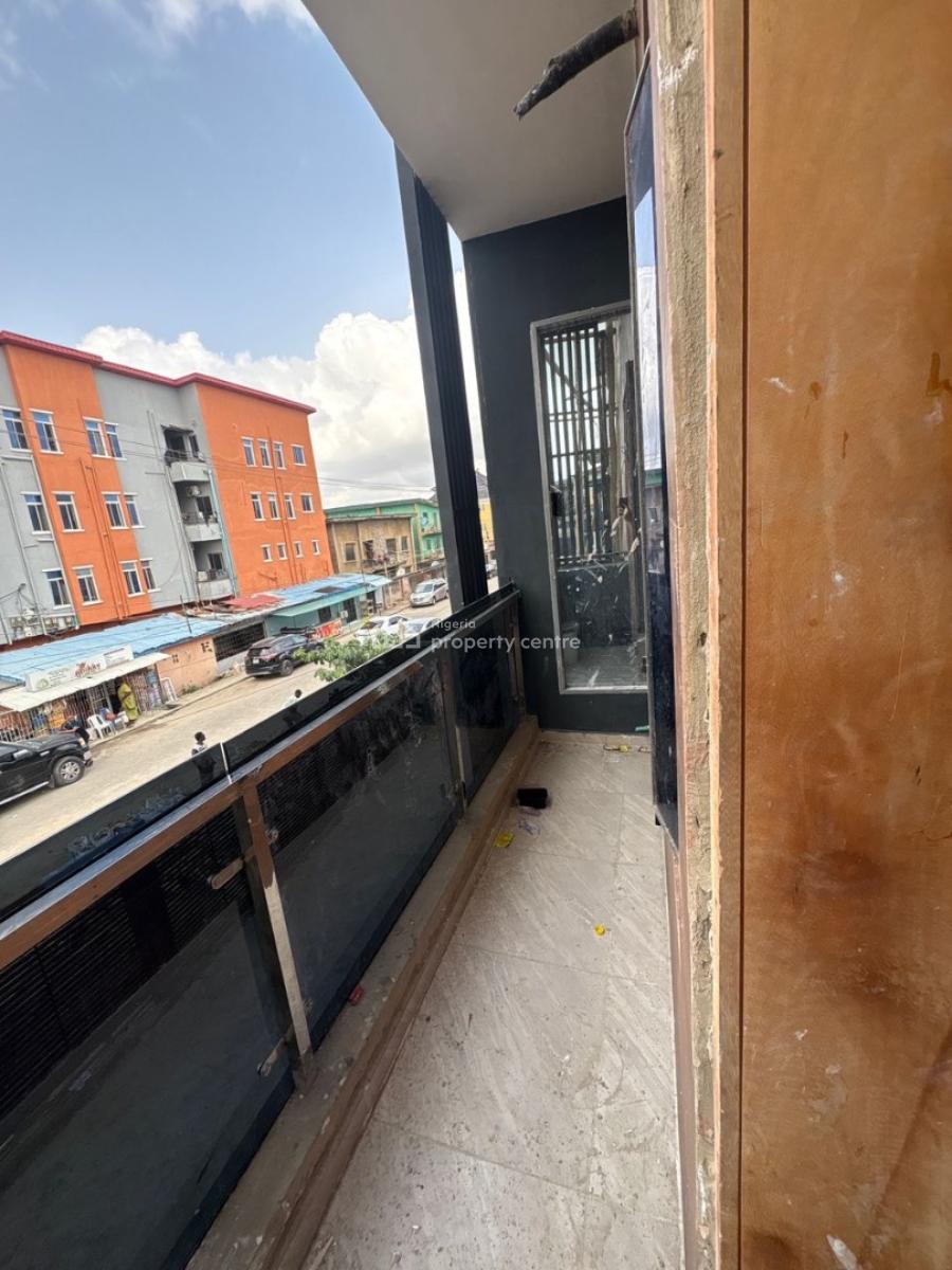 2bedroom Flat, Fola Agoro, Yaba, Lagos, Flat / Apartment for Rent