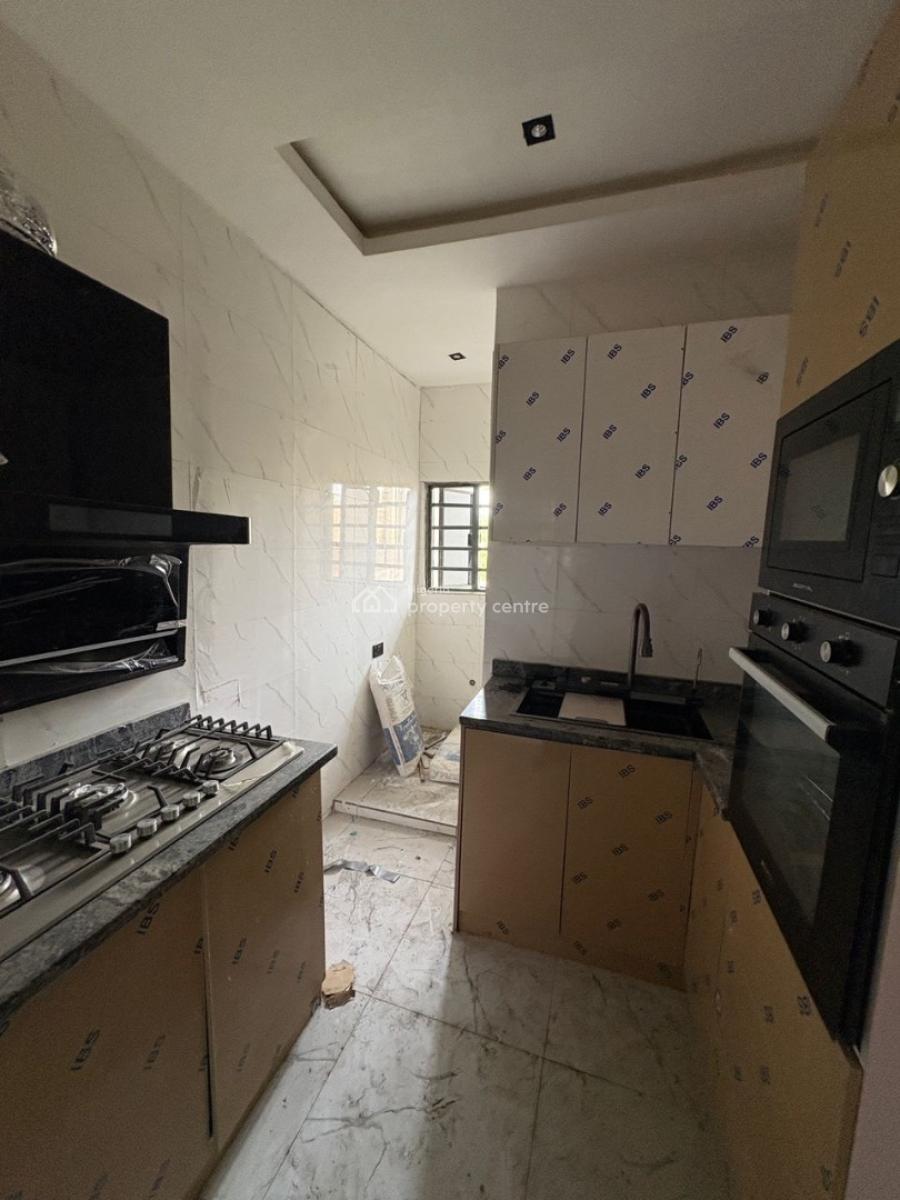 2bedroom Flat, Yaba Tech Gra, Yaba, Lagos, Flat / Apartment for Rent
